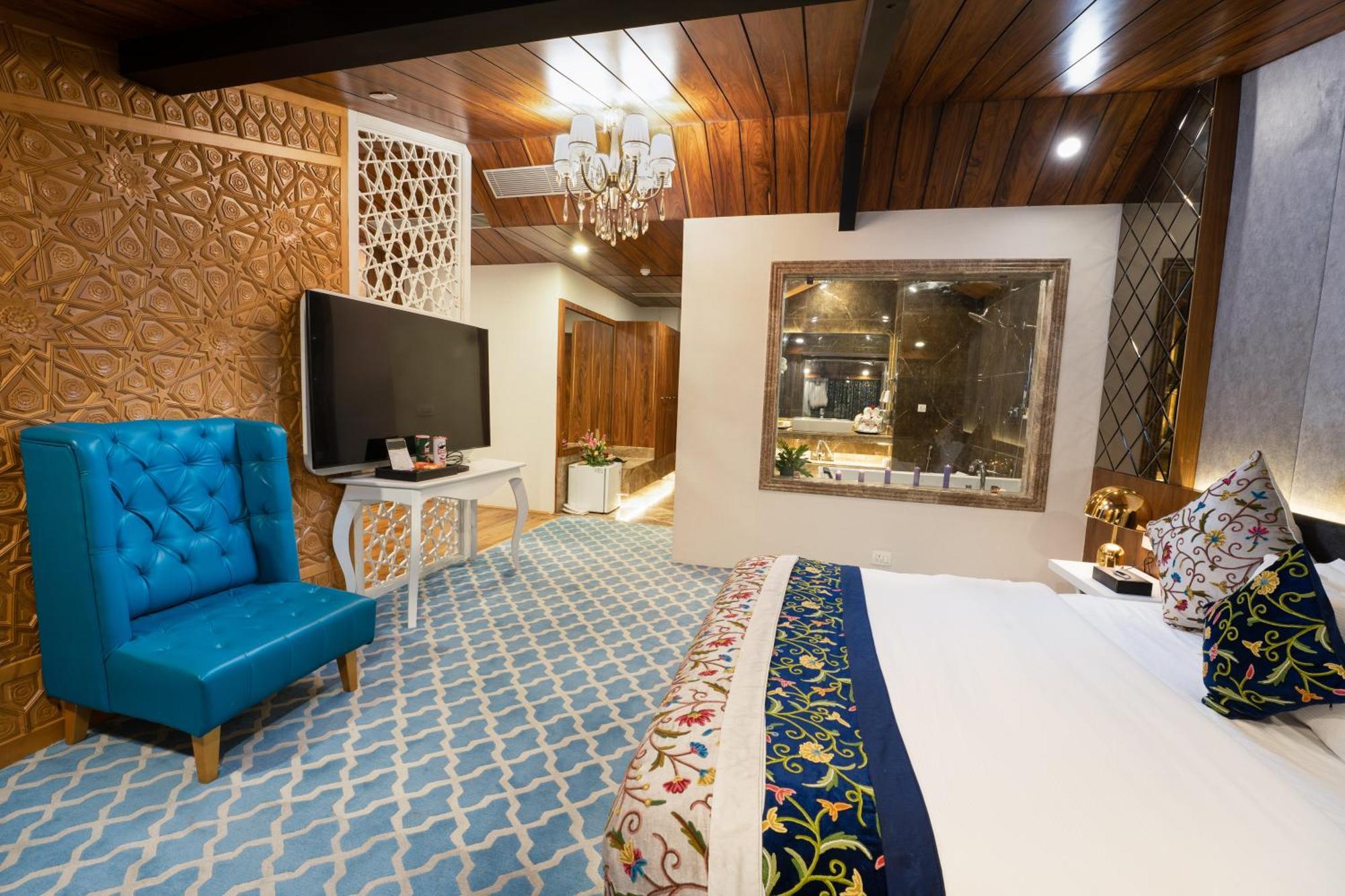 Hotel Snowland, Srinagar Exterior photo